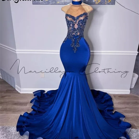 Prom dresses - 2023 - Picture 2 of 4